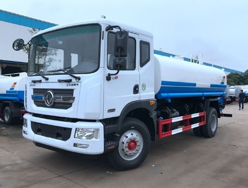 �|�L(f��ng)������D9 15����ˮ܇�DƬ