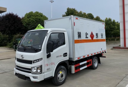 �����S�M(j��n)S80���Ͱ���L3.1��/3.4��3���ȼҺ�w��ʽ�\(y��n)ݔ܇_����������܇