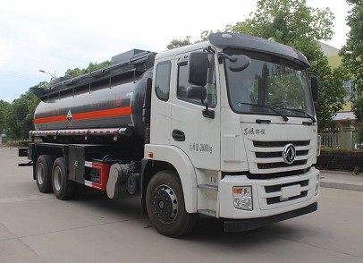 國六東風(fēng)錦程后八輪化工車圖片 國六東風(fēng)錦程后八輪化工車圖片