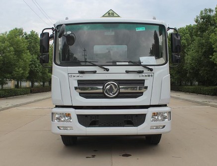 國六東風多利卡D9化工車圖片 國六東風多利卡D9化工車圖片