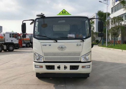 һ�����u���J6F-6���w�C(j��)����܇�DƬ