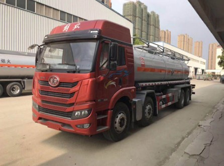 SLS5320GFWC5Q型解放前四后八腐蝕性物品罐式運(yùn)輸車 SLS5320GFWC5Q型解放前四后八腐蝕性物品罐式運(yùn)輸車