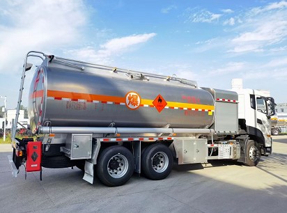 �����|�L(f��ng)����20000L�w�C(j��)����܇