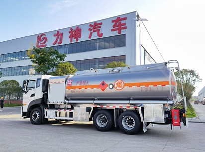 �����|�L(f��ng)����20000L�w�C(j��)����܇