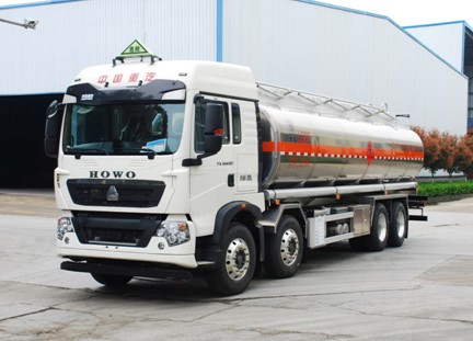 國六重汽豪沃30.6方鋁合金運(yùn)油車 國六重汽豪沃30.6方鋁合金運(yùn)油車