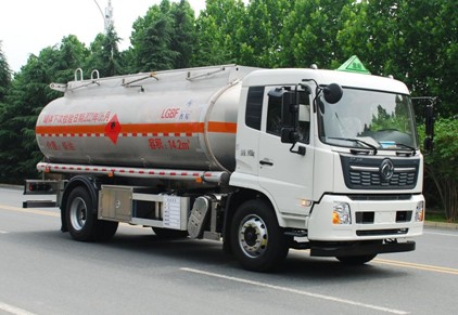 國六東風(fēng)天錦14.2方鋁合金運(yùn)油車 國六東風(fēng)天錦14.2方鋁合金運(yùn)油車
