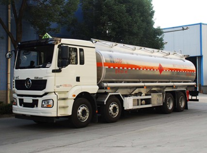國六陜汽德龍31方鋁合金運(yùn)油車 國六陜汽德龍31方鋁合金運(yùn)油車