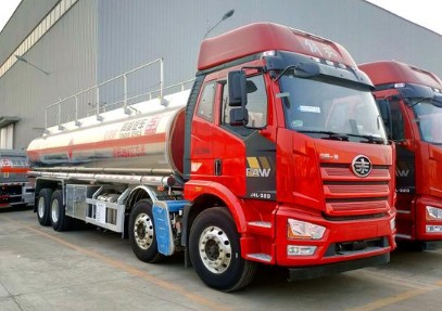 �������ǰ�ĺ���X�Ͻ��͹�܇