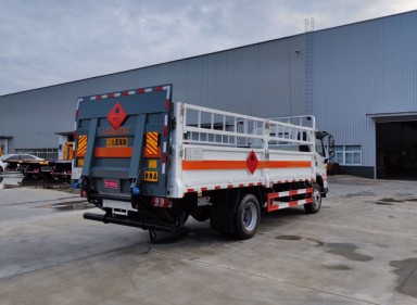 ���������E�V7Σ�UƷ��ʽ܇