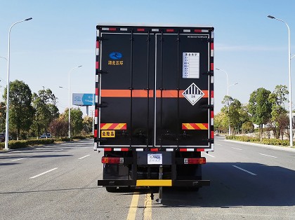 �����|�L(f��ng)��������8X4��ʽ����Ʒ�\(y��n)ݔ܇