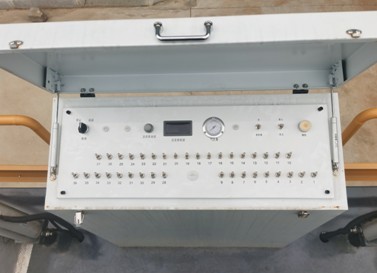 11.5立方智能型瀝青灑布車 11.5立方智能型瀝青灑布車