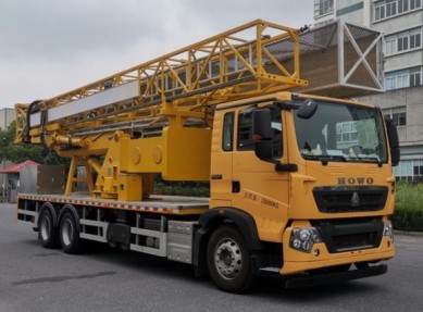 �����z�y܇