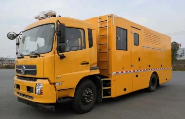 ��(gu��)���|�L(f��ng)���\4000����������ˮ���U(xi��n)܇