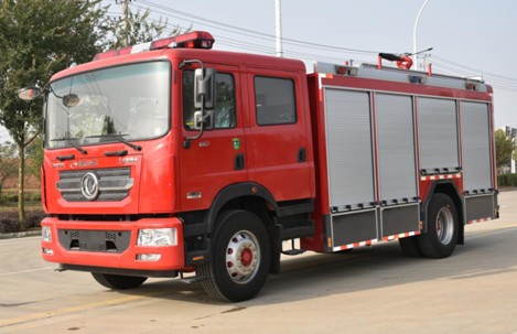 ����7���|�L������D9ˮ������܇