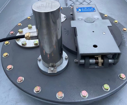 �͹�܇܇�d�C(j��)Һλ�x