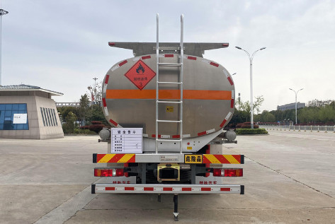 �����ǵ¿�ǰ�ĺ���X�Ͻ��͹�܇