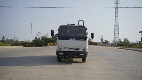 5.8�����������s����܇(ch��)_�P���L(f��ng)��KLF5040ZYSJ6�͉��sʽ����܇(ch��)