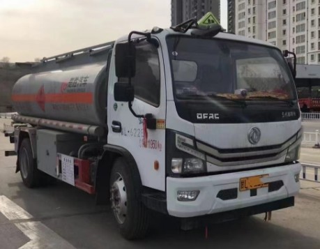 ����8���͹�܇�����C���գ�