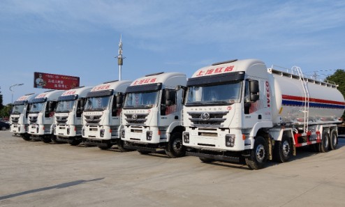 40���t�r�ܪ{ɢ�bˮ��܇