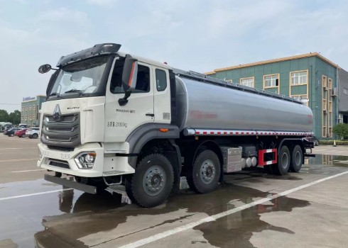 ��������ǰ�ĺ�˹�Һ܇(ch��)