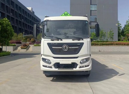 �|�L(f��ng)���\13.5���w�C����܇_�R����QXC5180GJYD6A���w�C����܇