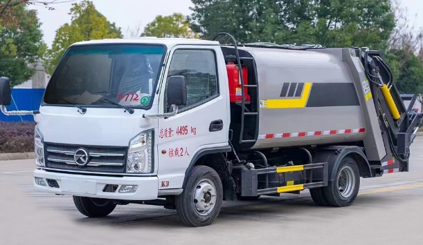 �����{�Ɖ��s����܇,4���P�R���s����܇